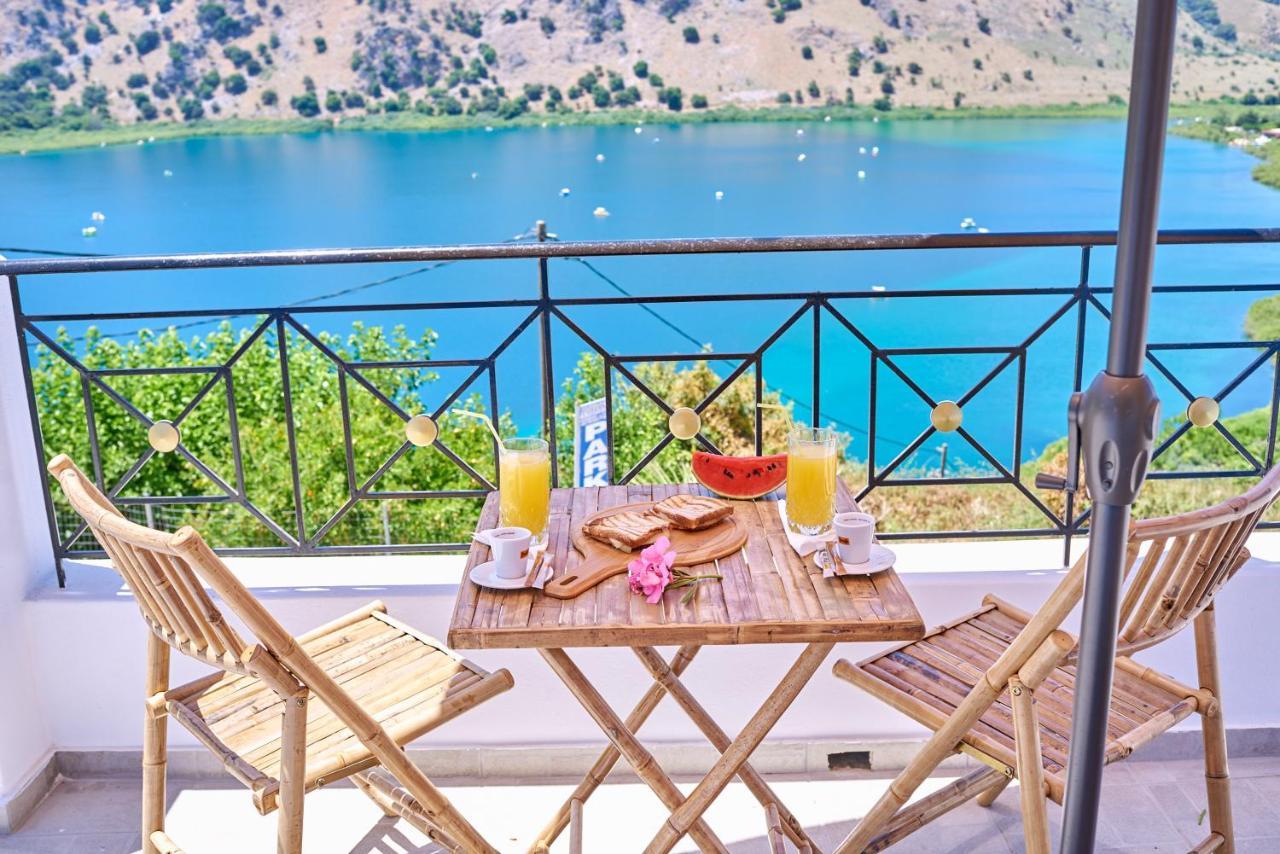 Kávallos Lake View Suites מראה חיצוני תמונה