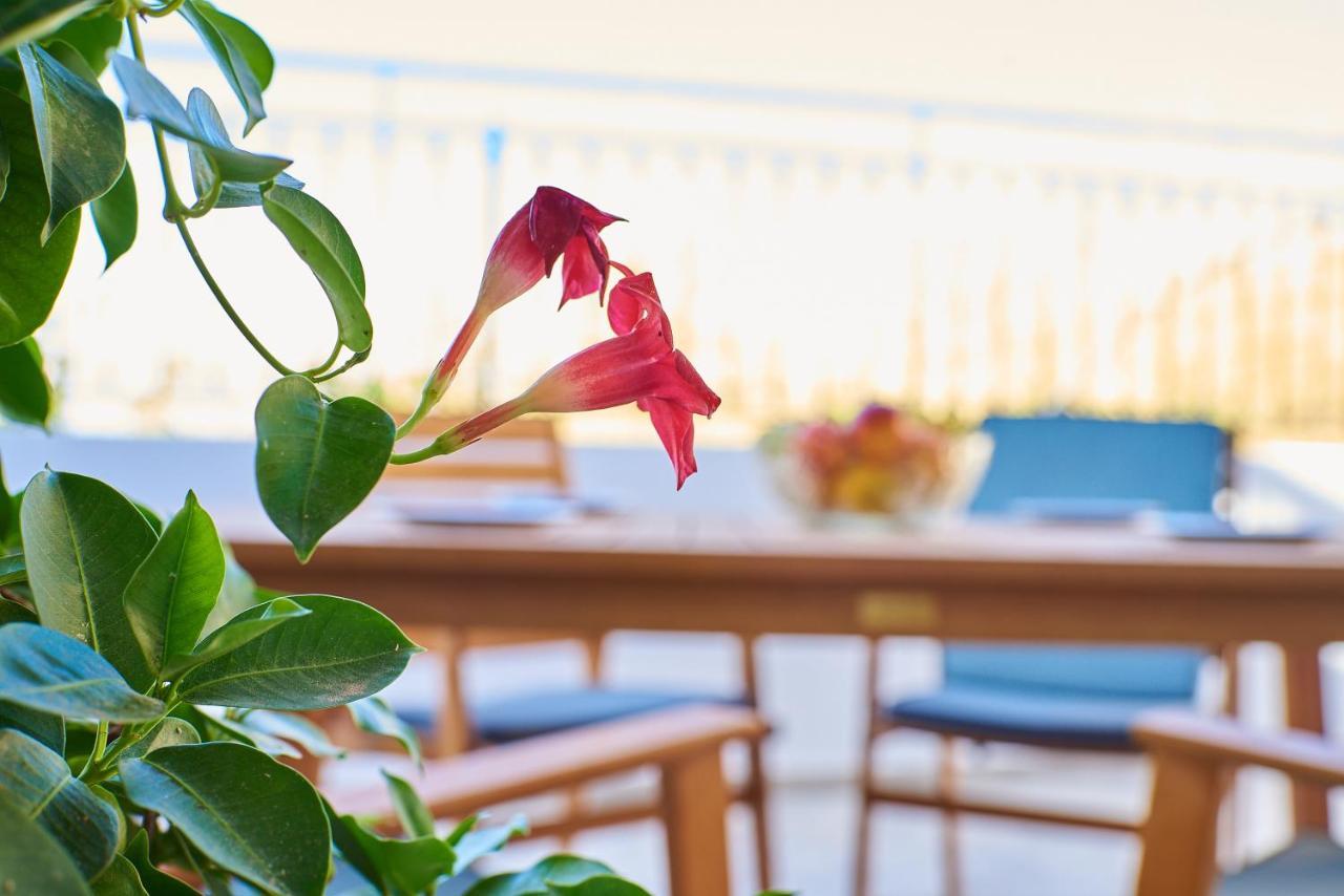 Kávallos Lake View Suites מראה חיצוני תמונה